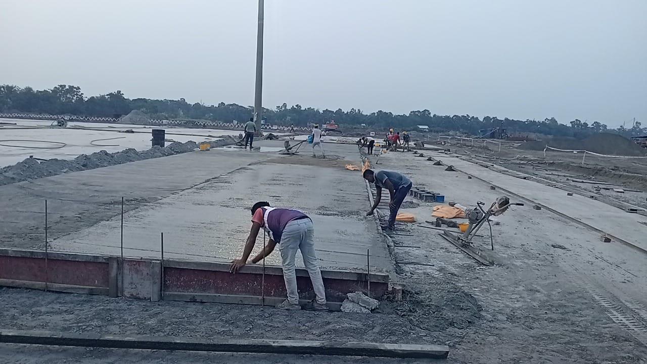 Concrete floor finishing