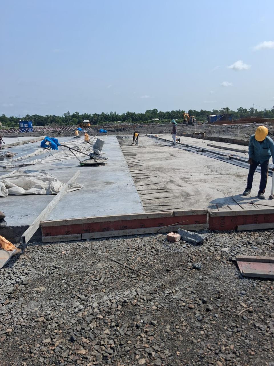 Concrete slab finishing